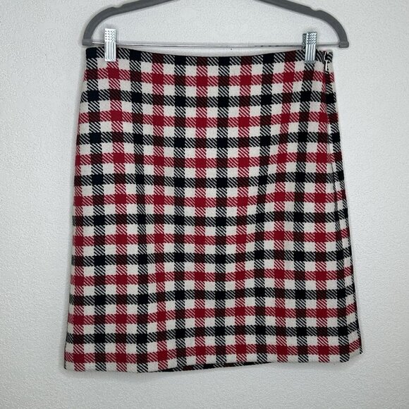 Talbots Skirt Size 6 Wool Blend Red Black Plaid Side Zip Above Knee Preppy - Picture 1 of 10